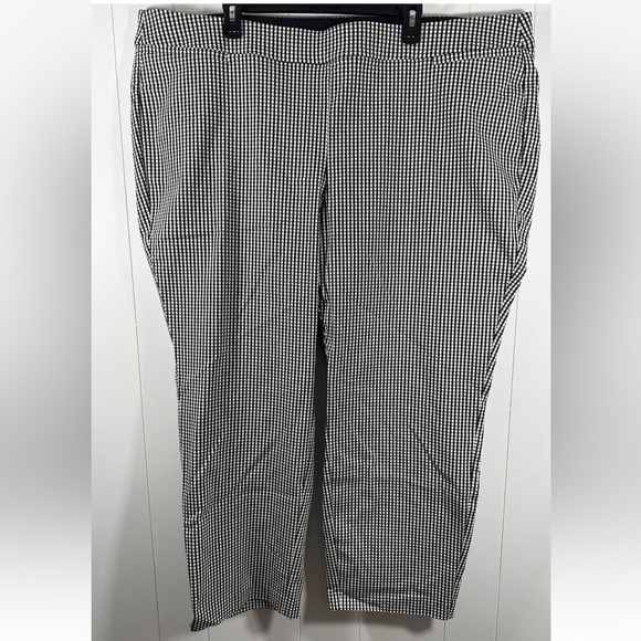 Lane Bryant The Allie Pants Trousers White Black Shepherd Check Stretch size 28R - Picture 1 of 8
